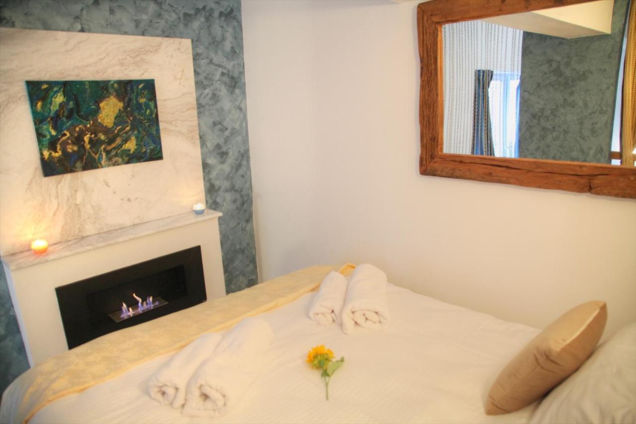 Royal Mansion In Unirii Square Apartment Клуж-Напока Екстериор снимка