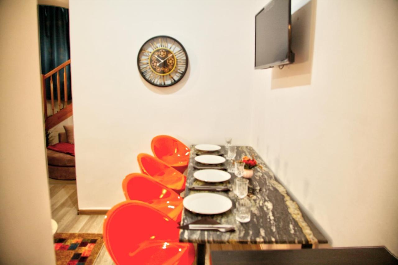 Royal Mansion In Unirii Square Apartment Клуж-Напока Екстериор снимка