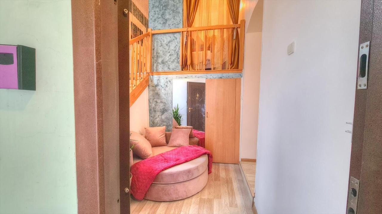 Royal Mansion In Unirii Square Apartment Клуж-Напока Екстериор снимка